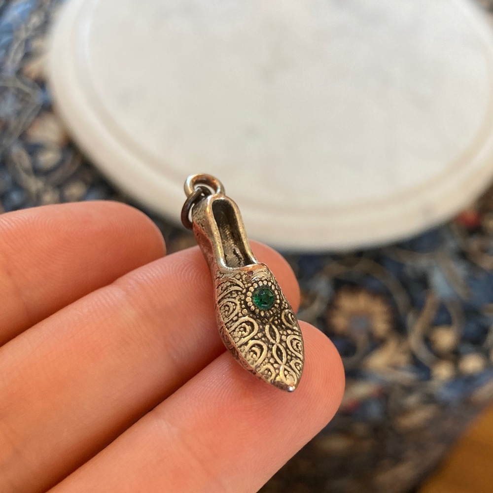 Antique/Vintage Puffy Style Ornate Slipper Charm